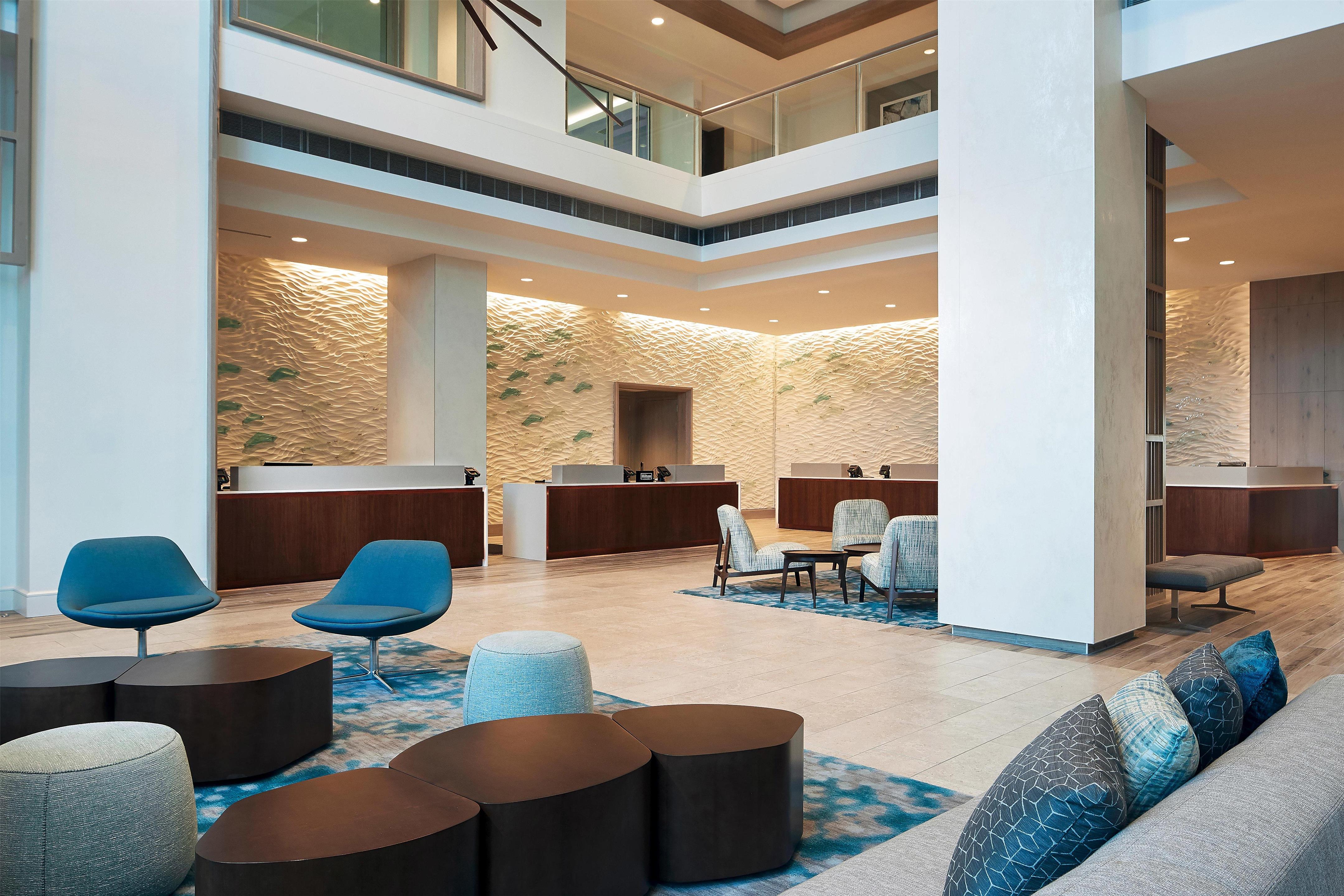 Lobby | Hilton Grand Vacations Club Ocean Enclave Myrtle Beach