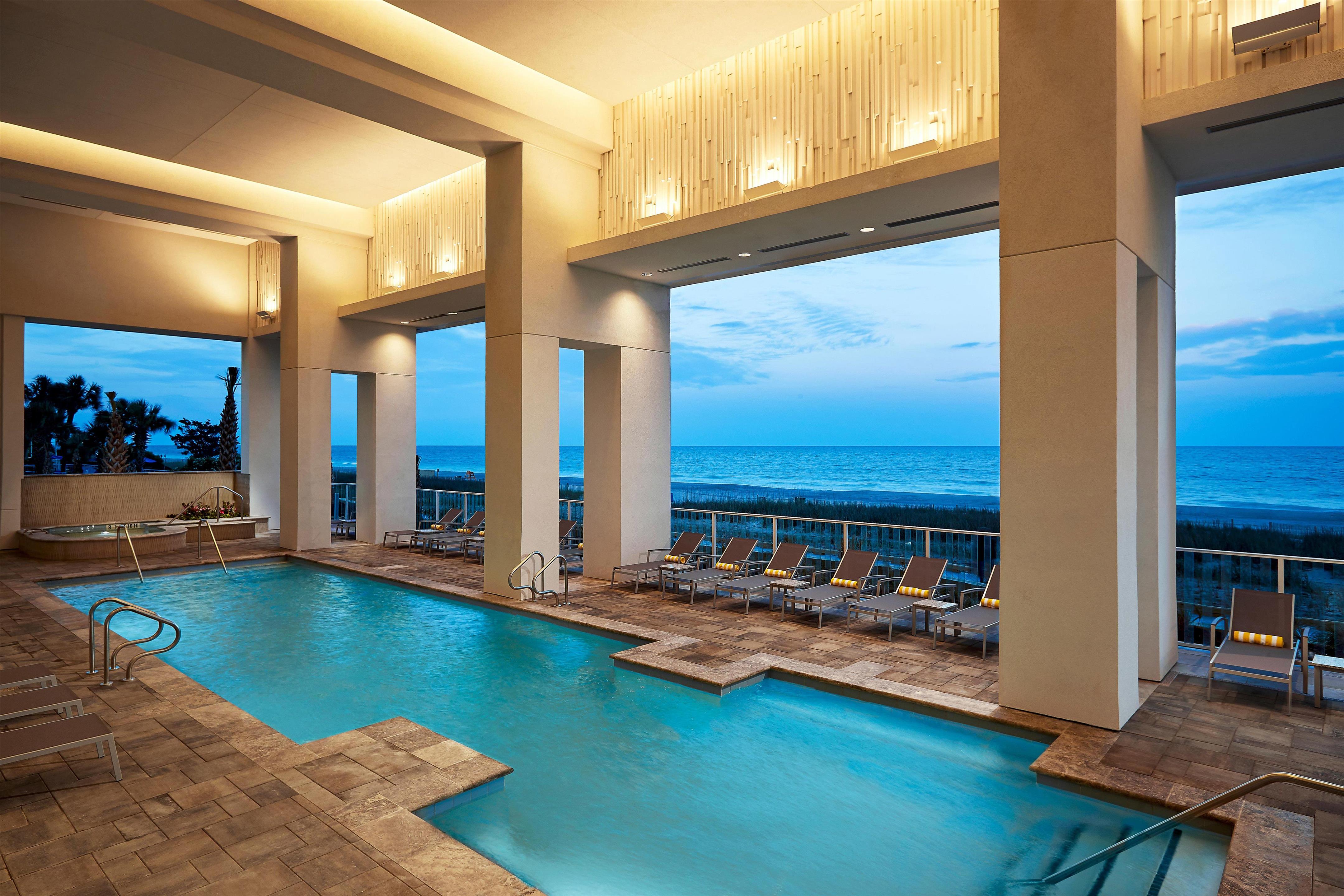 Pool | Hilton Grand Vacations Club Ocean Enclave Myrtle Beach