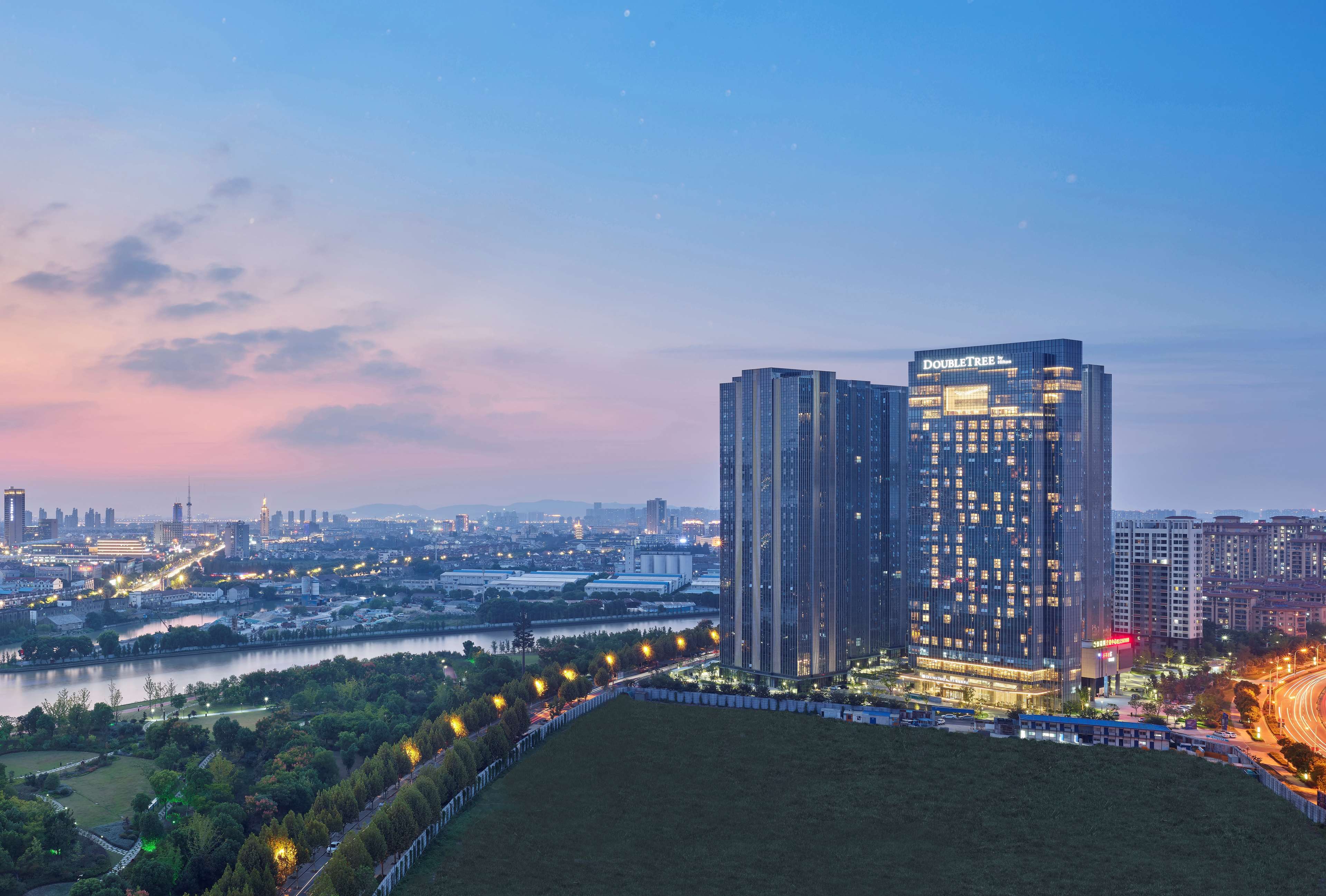 DoubleTree by Hilton Hotel Suzhou - Tap to explore photos
