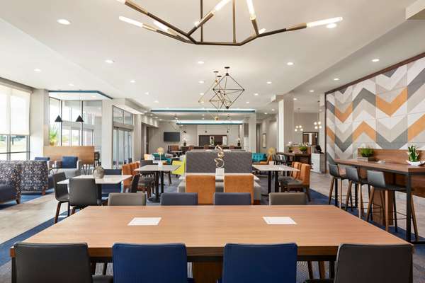  - La Quinta Inn & Suites Brunswick - I-95, Exit 38