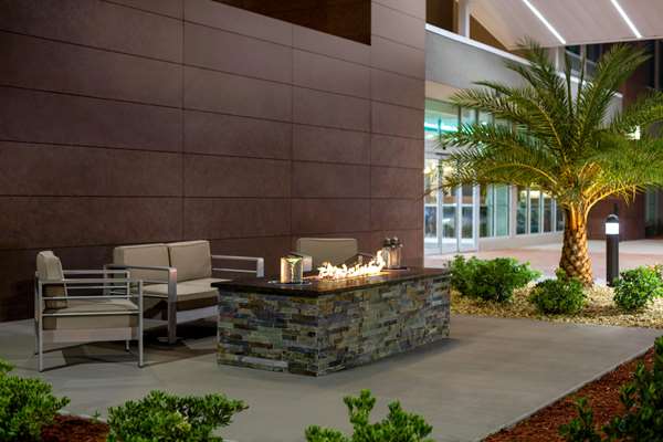  - La Quinta Inn & Suites Brunswick - I-95, Exit 38