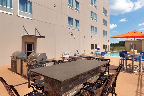  - La Quinta Inn & Suites Brunswick - I-95, Exit 38