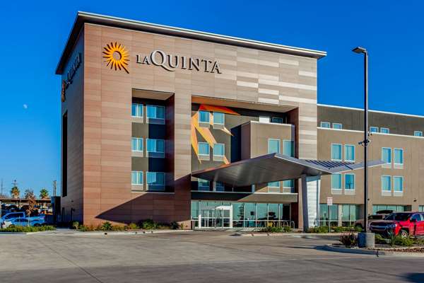 Exterior view - La Quinta Inn & Suites San Antonio - I-35, Exit 168