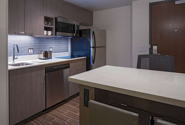 Suite - Hyatt House Hotel Downtown Indianapolis