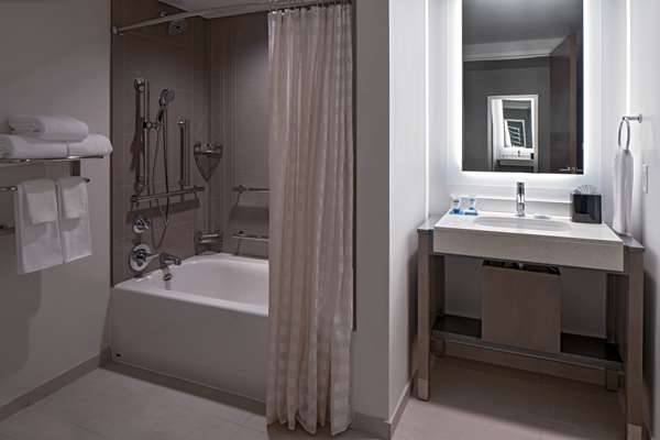  - Hyatt House Hotel Downtown Indianapolis