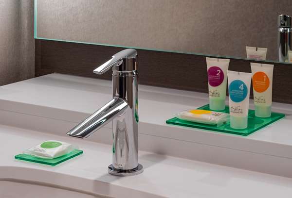  - Hyatt Place Hotel Downtown Indianapolis