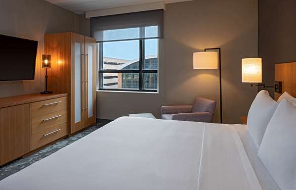  - Hyatt Place Hotel Downtown Indianapolis