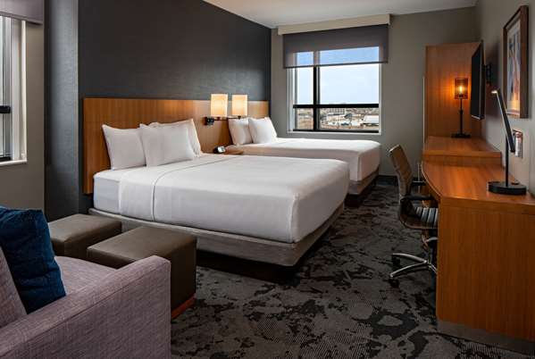  - Hyatt Place Hotel Downtown Indianapolis