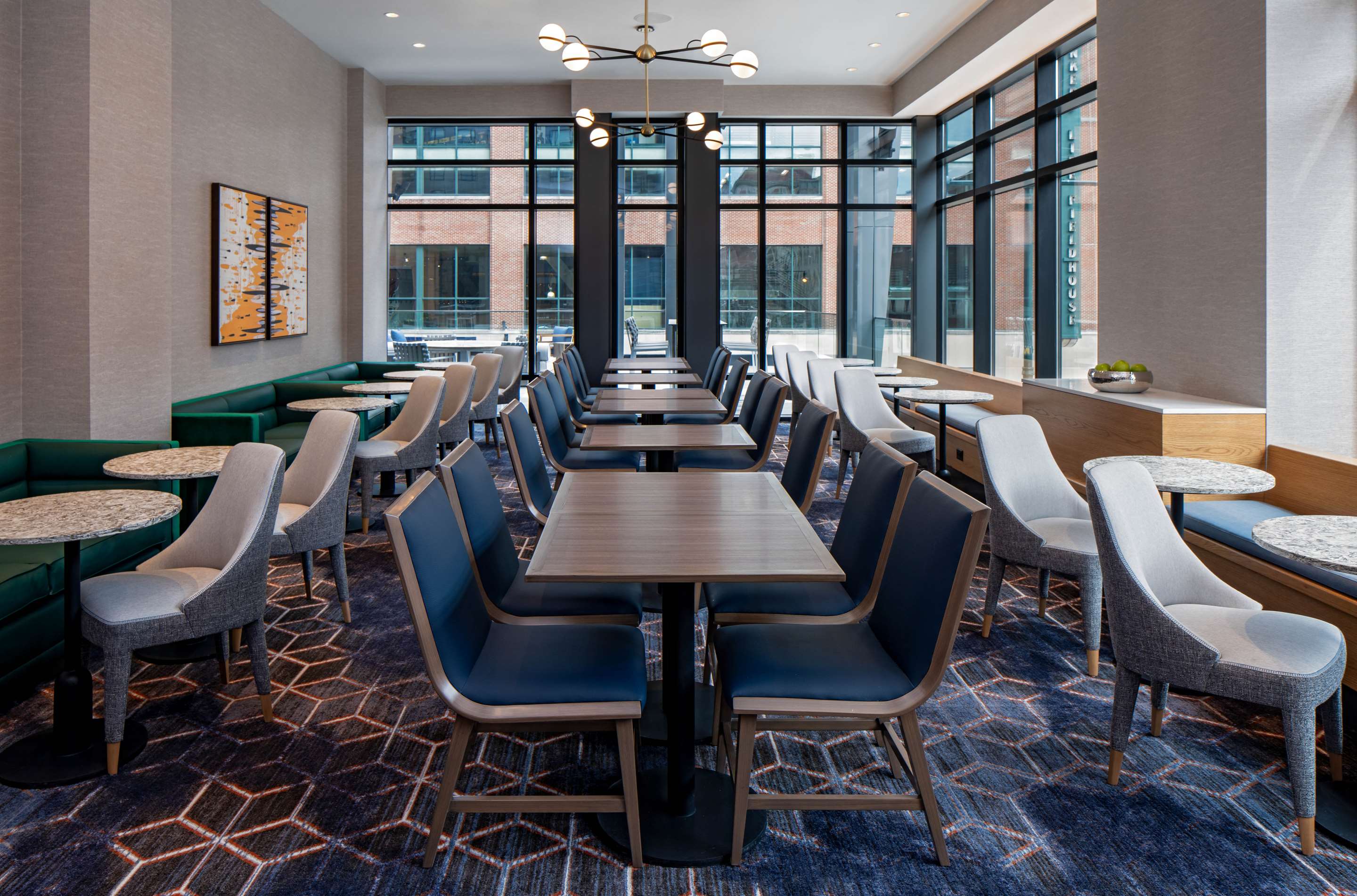 Restaurant | Hyatt Place Indianapolis Downtown
