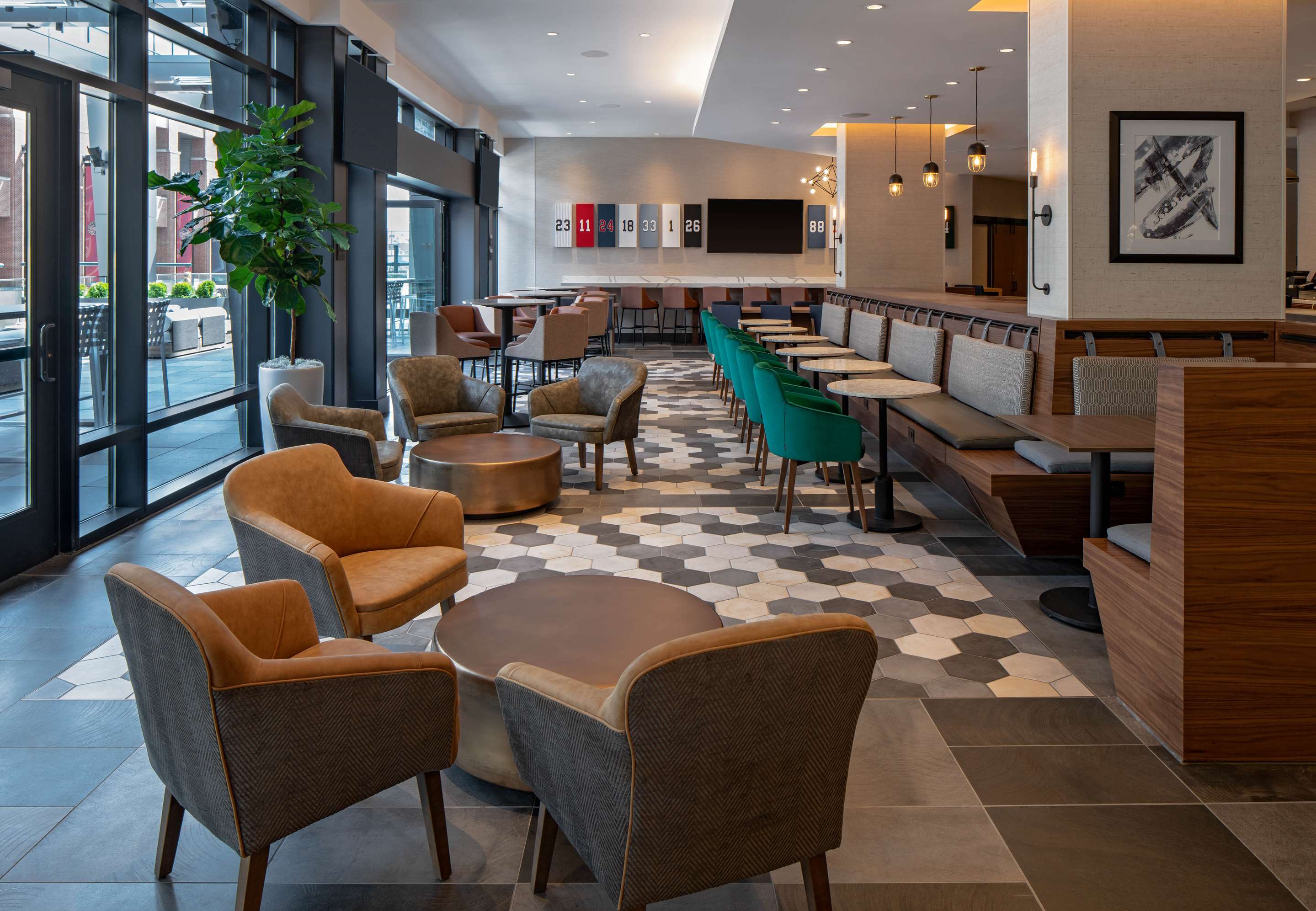 Bar Lounge | Hyatt Place Indianapolis Downtown