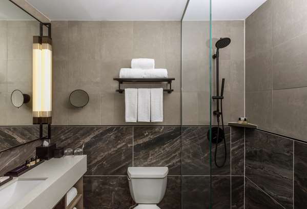  - Parker Hotel Midtown New York