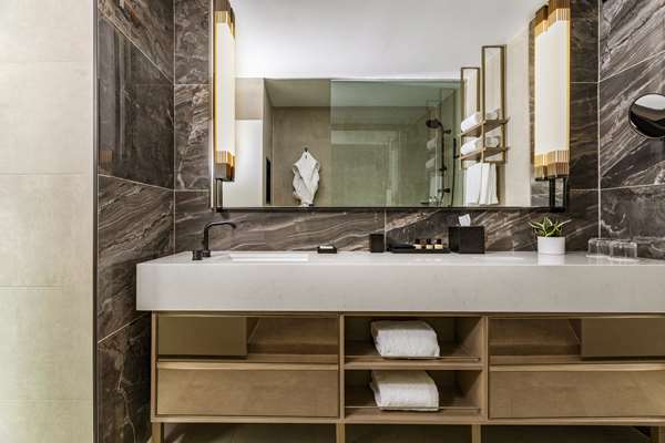  - Parker Hotel Midtown New York