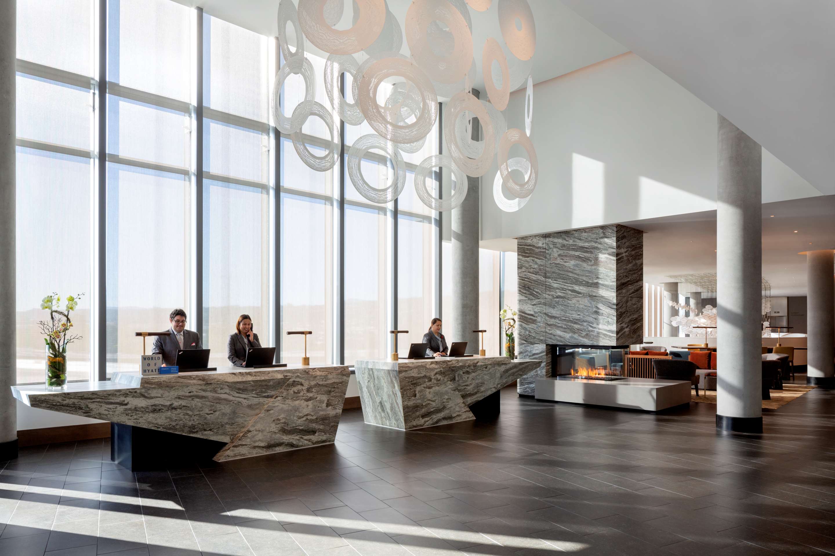 Lobby | Grand Hyatt at SFO