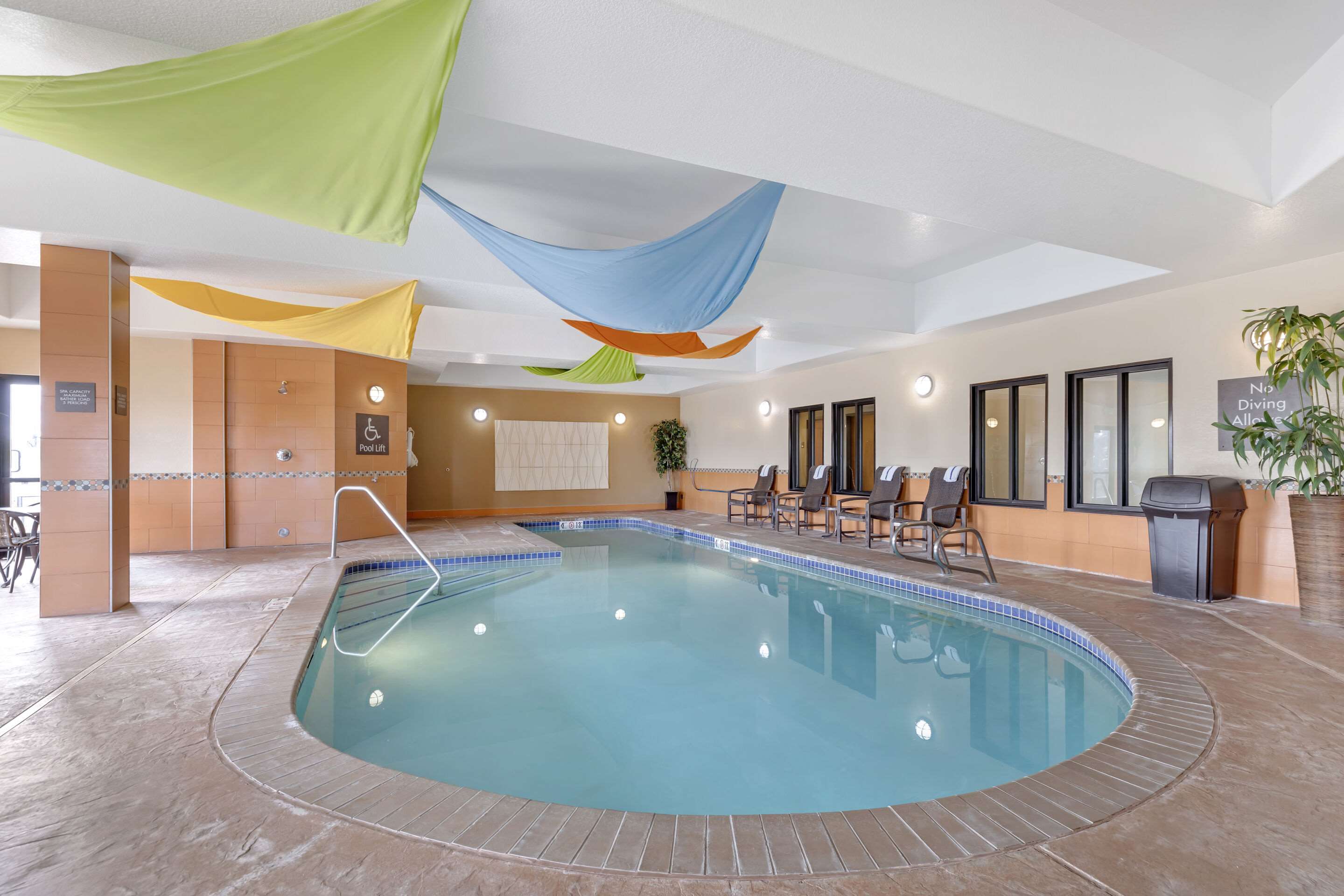 Indoor hot tub | Comfort Inn & Suites Brighton Denver NE Medical Center