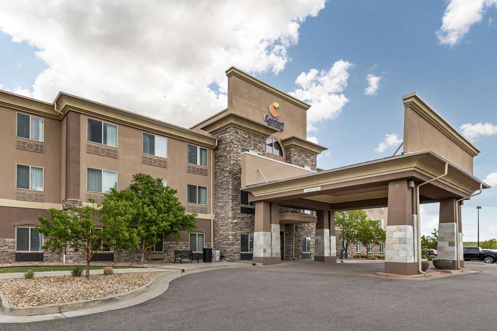 Comfort Inn & Suites Denver Northeast
