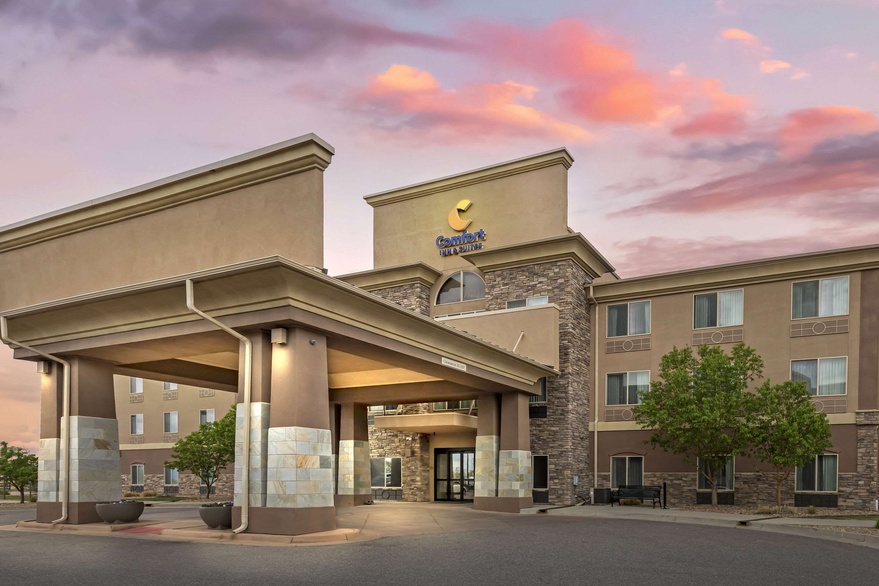 Twilight | Comfort Inn & Suites Brighton Denver NE Medical Center