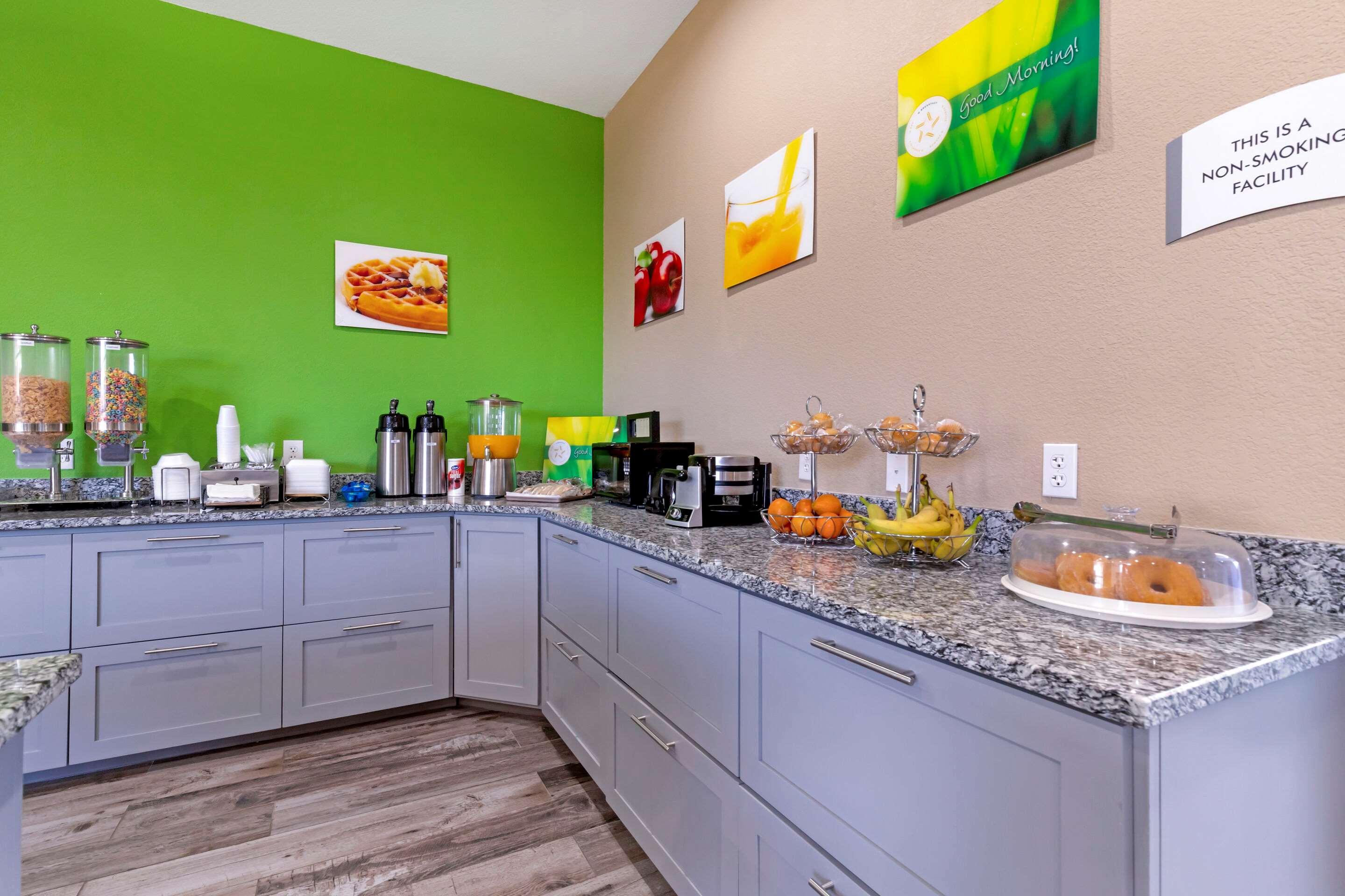 Breakfast counter