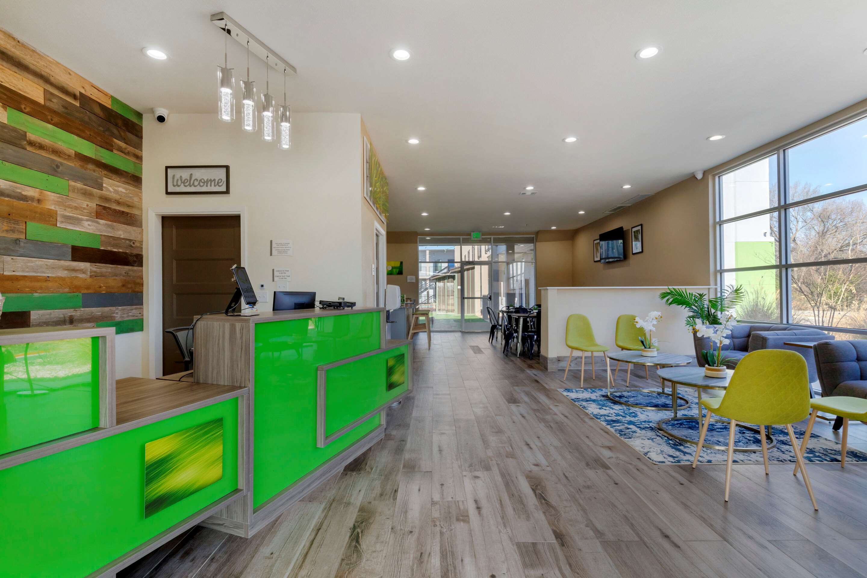 Spacious lobby with sitting area
