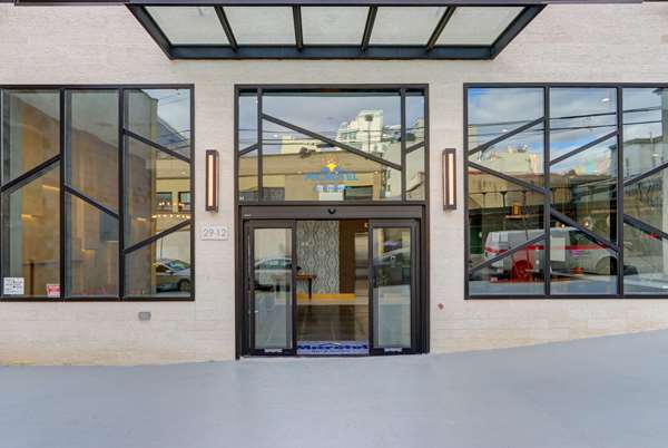 Exterior view - Microtel Inn & Suites by Wyndham Long Island City