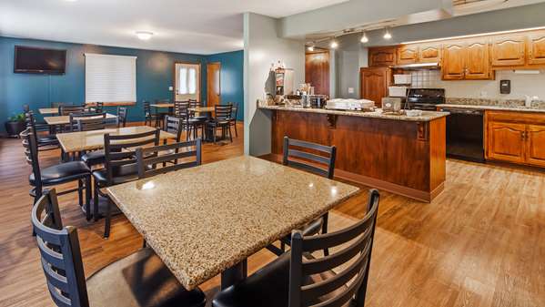 Amenities - SureStay Hotel by Best Western Cameron