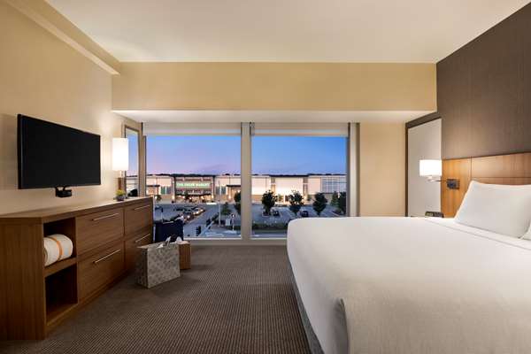 Suite - Hyatt Place Hotel Town Center Virginia Beach - I-264, Exit 17