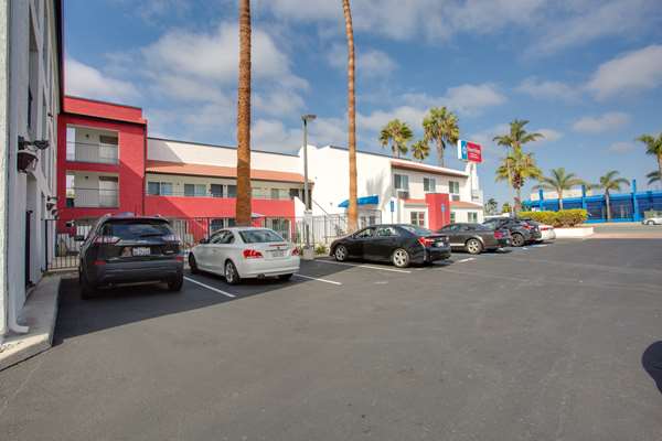 Exterior view - SureStay Plus by Best Western West Chula Vista - I-5, Exit 7B
