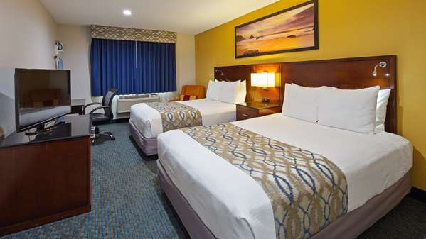  - SureStay Plus by Best Western West Chula Vista - I-5, Exit 7B