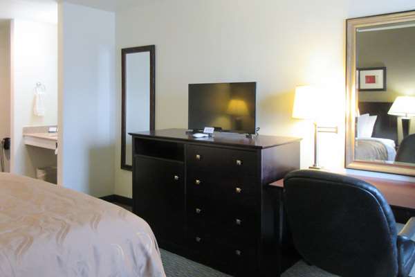  - Quality Inn Longmont - I-25, Exit 240