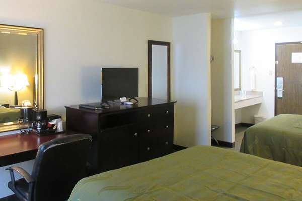  - Quality Inn Longmont - I-25, Exit 240
