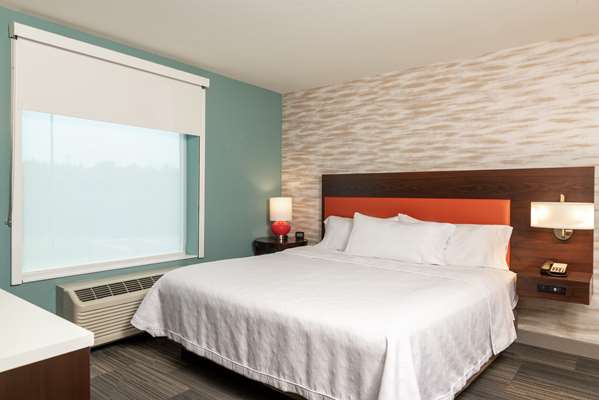  - Home2 Suites by Hilton Appleton - I-41, Exit 137
