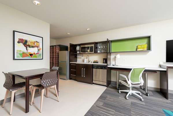  - Home2 Suites by Hilton Appleton - I-41, Exit 137