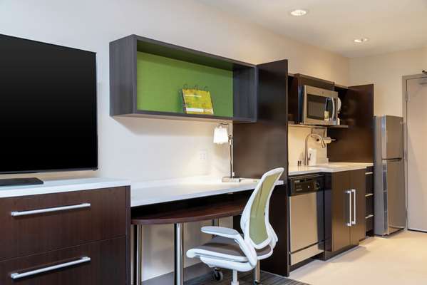  - Home2 Suites by Hilton Appleton - I-41, Exit 137