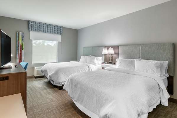  - Hampton Inn Camden