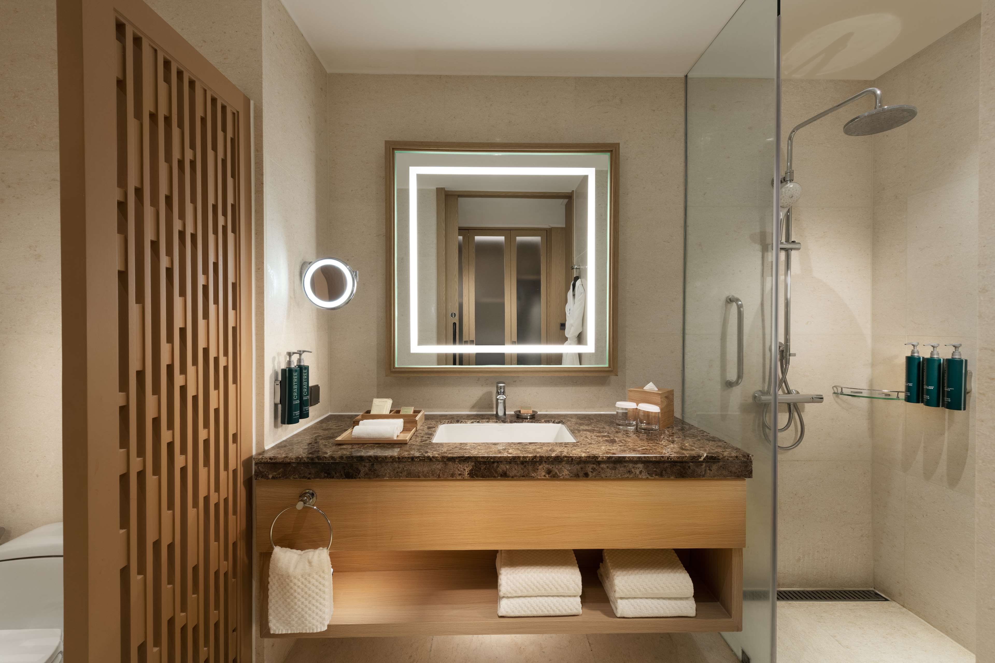 Hilton Clark Sun Valley Resort Room Type - TWIN EXECUTIVE ROOM