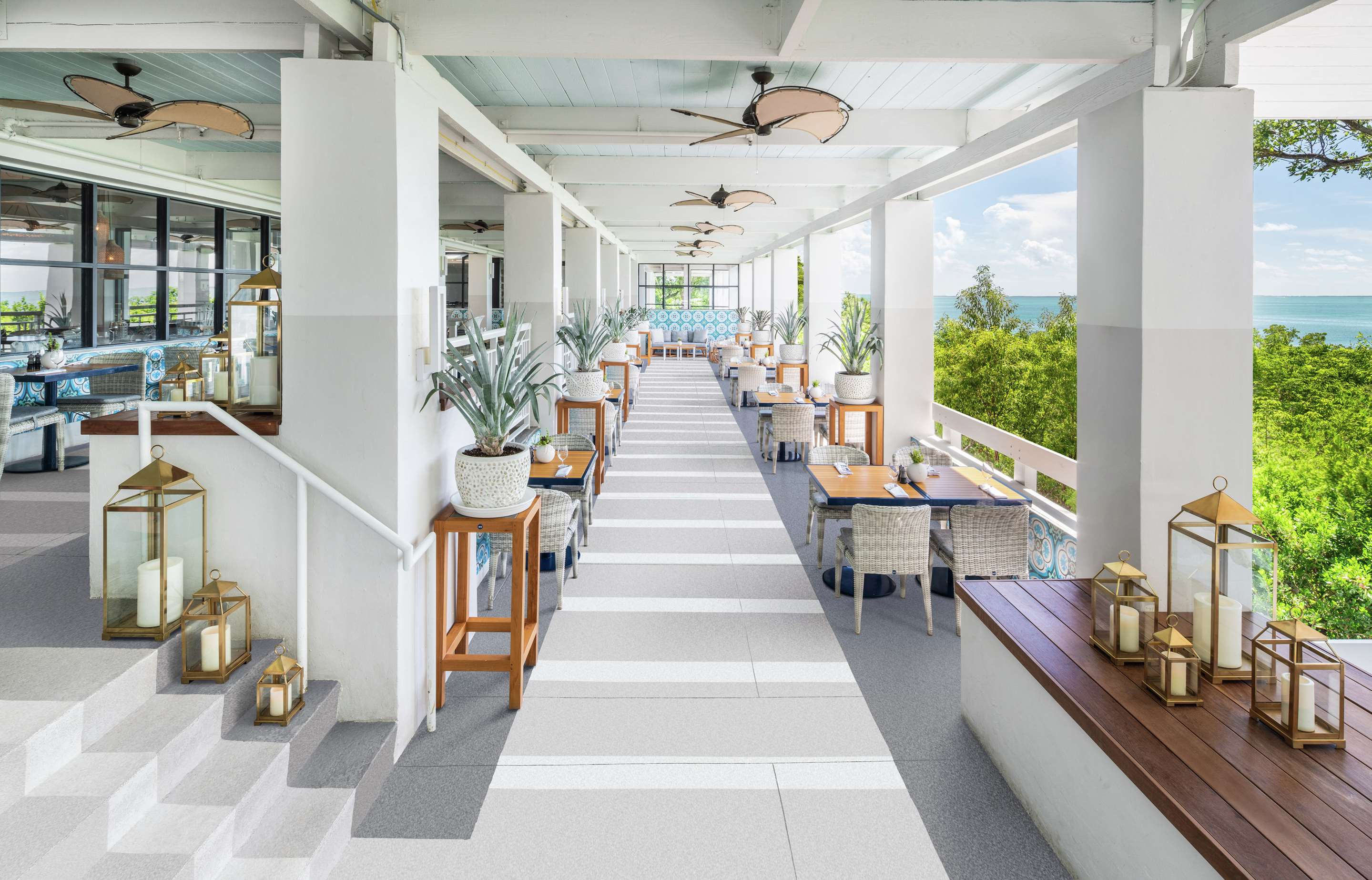 Restaurant | Baker's Cay Resort Key Largo, Curio Collection by Hilton