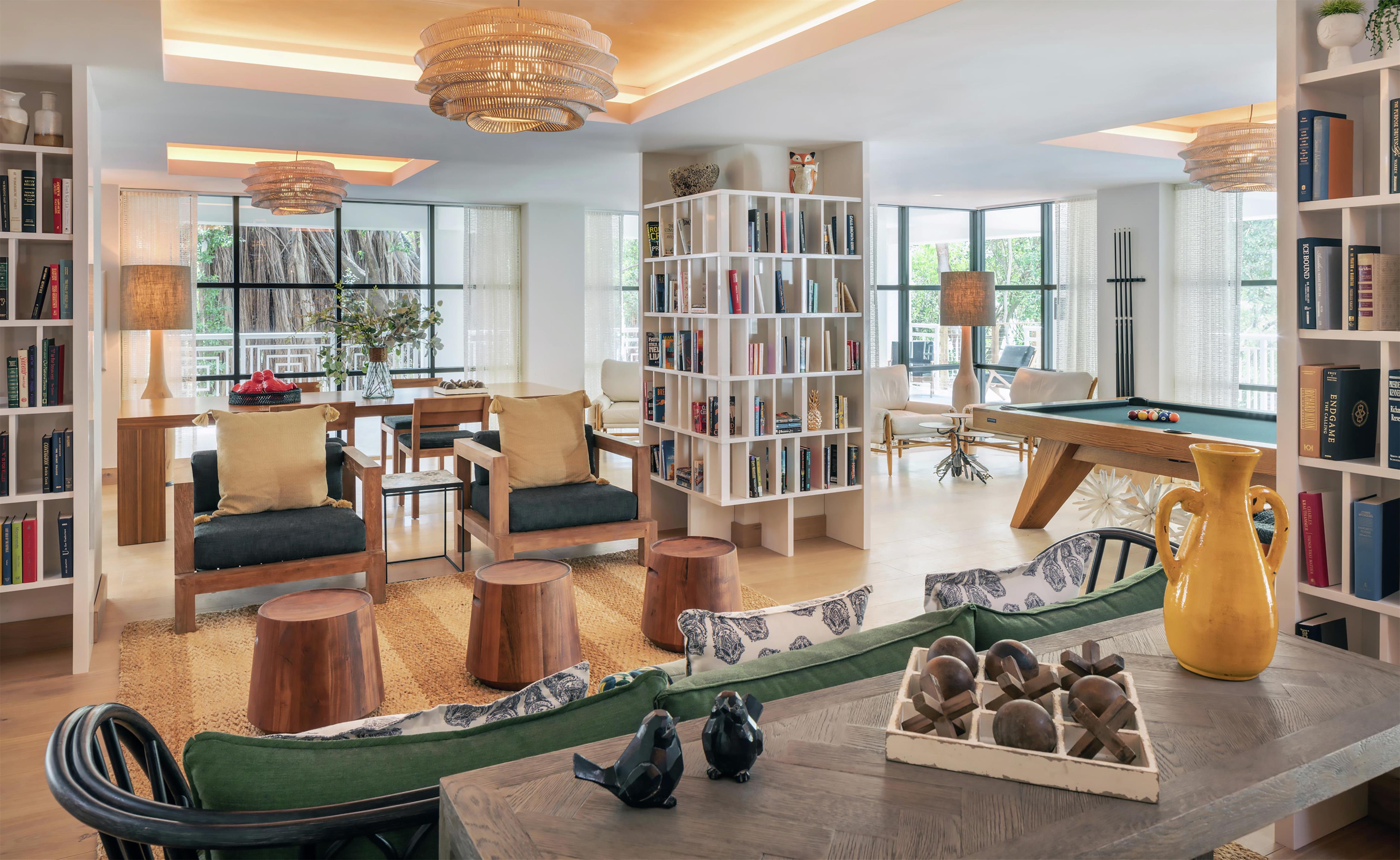 Lobby | Baker's Cay Resort Key Largo, Curio Collection by Hilton