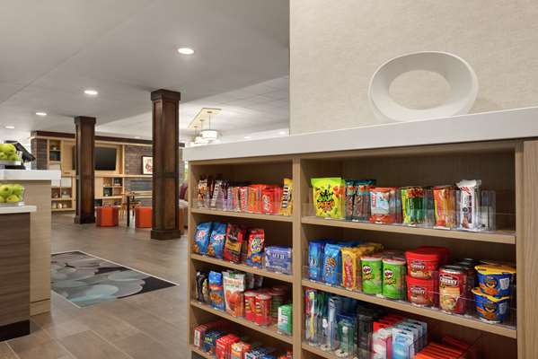 Restaurant - Home2 Suites by Hilton South Madison