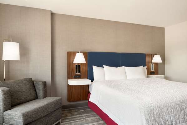  - Hampton Inn & Suites Norman