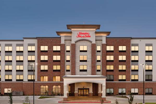 Exterior view - Hampton Inn & Suites Norman