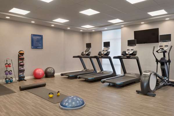 Fitness/ Exercise Room - Hampton Inn & Suites Norman