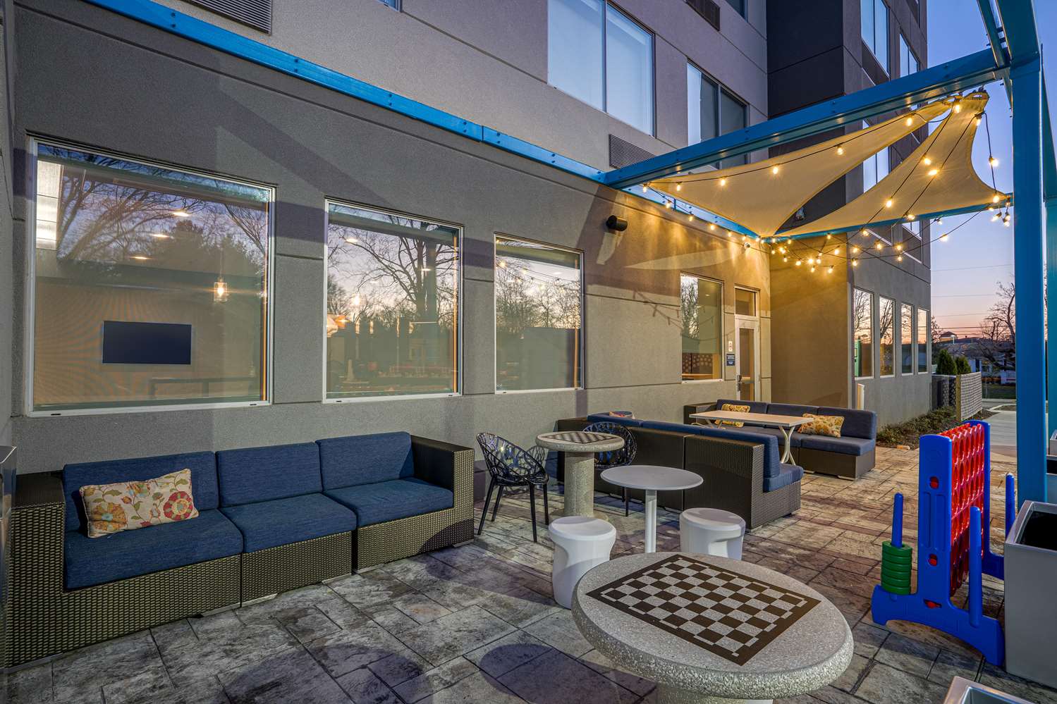 Tru by Hilton Hotel North Knoxville I75, Exit 108, TN See Discounts