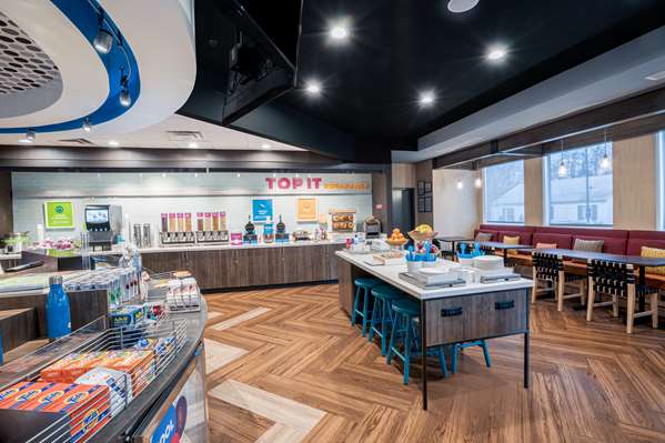 Amenities - Tru by Hilton Hotel North Knoxville - I-75, Exit 108