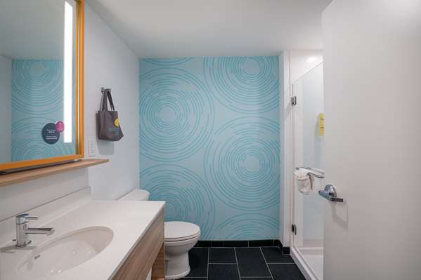  - Tru by Hilton Hotel North Knoxville - I-75, Exit 108