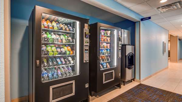  - SureStay Plus by Best Western Humble - I-69, Exit 145