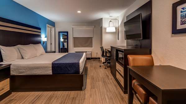  - SureStay Plus by Best Western Humble - I-69, Exit 145