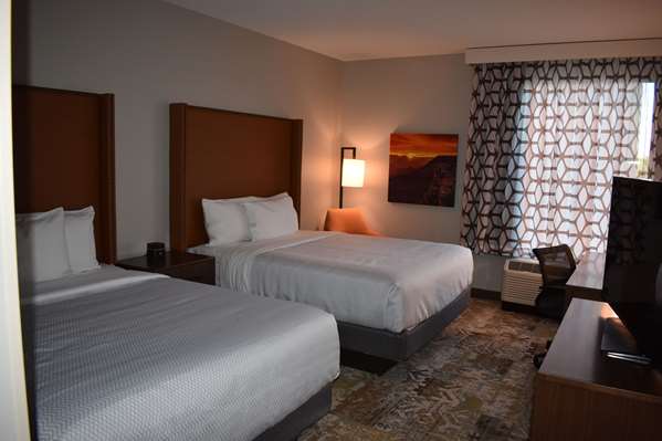  - La Quinta Inn & Suites Flagstaff - I-40, Exit 198