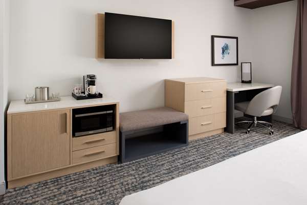  - Best Western Premier Keizer Salem Hotel