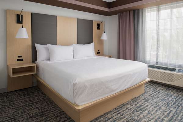  - Best Western Premier Keizer Salem Hotel
