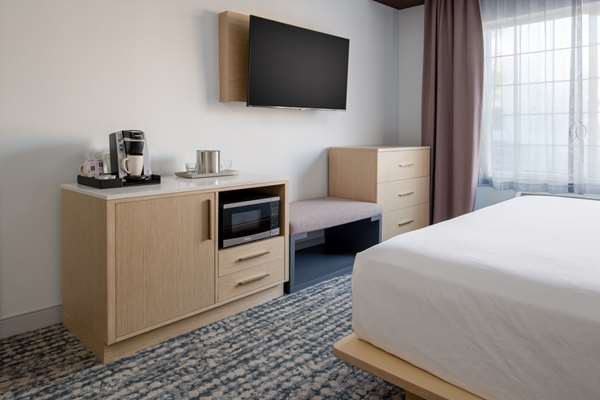  - Best Western Premier Keizer Salem Hotel