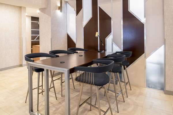  - Best Western Premier Keizer Salem Hotel